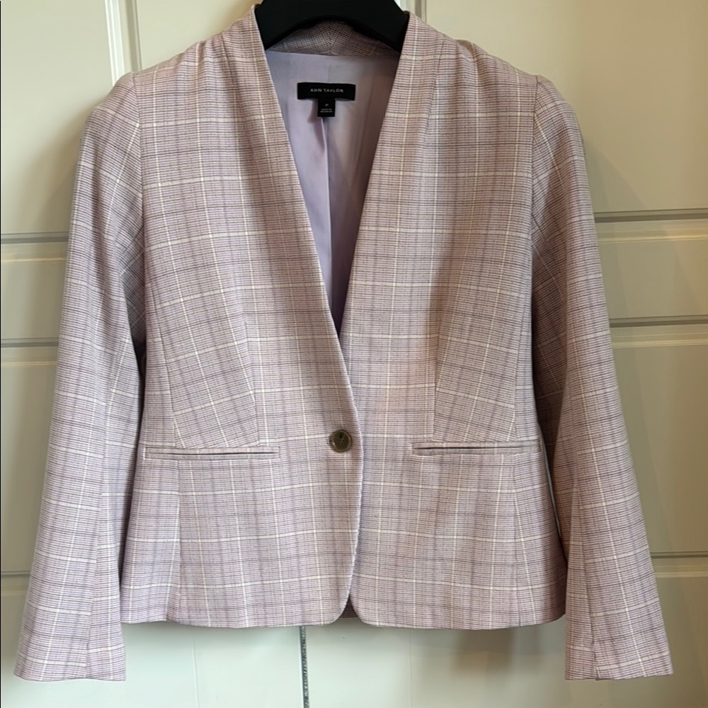 Ann Taylor Pink Blazer Tailored Cropped